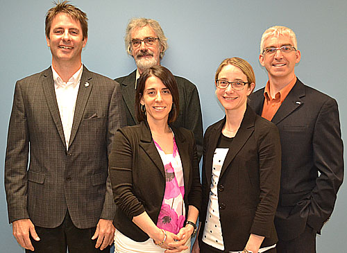 Une partie de l’équipe de professeurs à la maîtrise en sciences comptables de l’UQAR campus de Rimouski : Michael Lafontaine, Rodrigue Proulx, Anne-Louise Caron, Nancy Michaud et Bruce Lagrange.