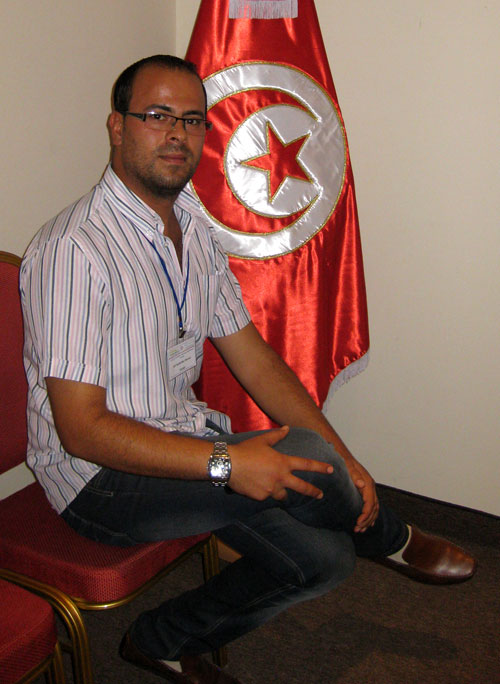 Mohamed Khalifa Ben Younes est étudiant au doctorat en océanographie à l’Université de Carthage.