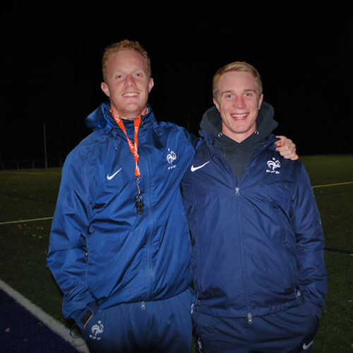 Les entraîneurs Thomas Fabre-Barthez et Paul Fabre-Barthez redoublent l’intensité des pratiques en vue du tournoi de New York en novembre.