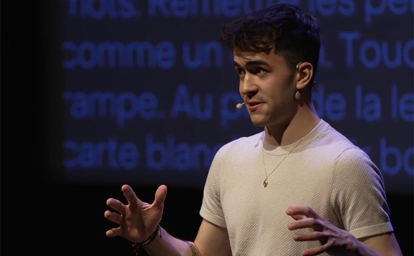 Samuel Baudoux a représenté l'UQAR à la dernière édition du concours « Délie ta langue! »