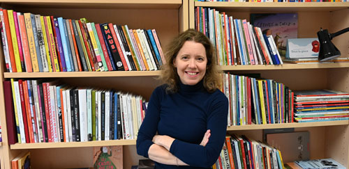 La professeure Virginie Martel.